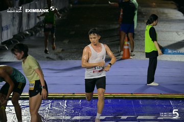 Photo HO CHI MINH CITY NIGHT RUN EXIMBANK 2026 - 7fc8ee9bdae089e36196109760d3dcf0.jpg