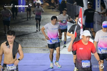HO CHI MINH CITY NIGHT RUN EXIMBANK 2026 - Ảnh #4980308