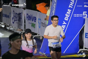 HO CHI MINH CITY NIGHT RUN EXIMBANK 2026 - Ảnh #4981901