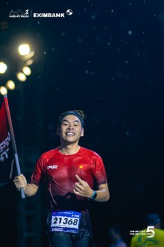 Ảnh sự kiện HO CHI MINH CITY NIGHT RUN EXIMBANK 2026 - 803b25762f0a924f2b77bb3122225b62.jpg