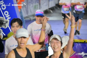 Photo HO CHI MINH CITY NIGHT RUN EXIMBANK 2026 - 80ff5a9d51f40f60c606690f998c598c.jpg