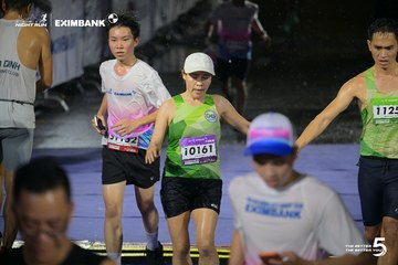 Photo HO CHI MINH CITY NIGHT RUN EXIMBANK 2026 - 8139d42e4673b77c840b903d761b3317.jpg