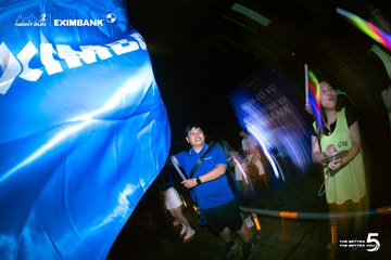 Photo HO CHI MINH CITY NIGHT RUN EXIMBANK 2026 - 81e56c5274b8c618ba95cd289ccbb960.jpg