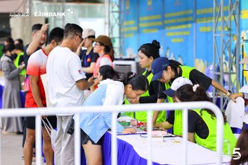 Photo HO CHI MINH CITY NIGHT RUN EXIMBANK 2026 - 81f951063f6d9227492392cd09aa9434.jpg