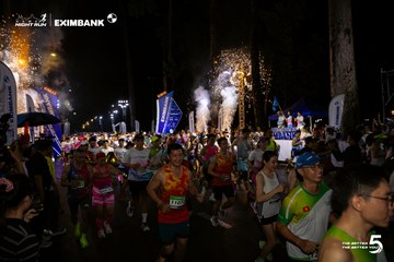 Ảnh sự kiện HO CHI MINH CITY NIGHT RUN EXIMBANK 2026 - 82863b469244b3edfe9aa0ebe177e545.jpg