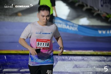 Photo HO CHI MINH CITY NIGHT RUN EXIMBANK 2026 - 83a84cbcdbc000e4079951ffff647000.jpg