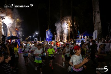 Ảnh sự kiện HO CHI MINH CITY NIGHT RUN EXIMBANK 2026 - 83bee68d38dc604fe458ac7f002f21e9.jpg