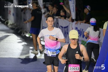 HO CHI MINH CITY NIGHT RUN EXIMBANK 2026 - Ảnh #4981066