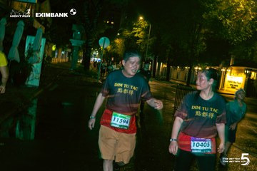 Photo HO CHI MINH CITY NIGHT RUN EXIMBANK 2026 - 84ce90377973bf7a99f691a34fb98fdb.jpg