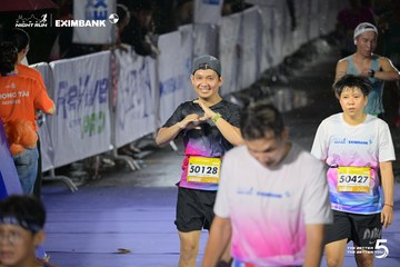 Photo HO CHI MINH CITY NIGHT RUN EXIMBANK 2026 - 84f1dd0f65504dcf1d93bad54509f250.jpg