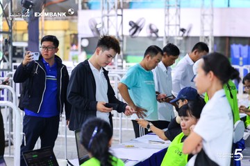 Photo HO CHI MINH CITY NIGHT RUN EXIMBANK 2026 - 855d9079bf0e325e76e1e7a4c55d991b.jpg