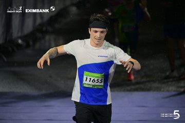Photo HO CHI MINH CITY NIGHT RUN EXIMBANK 2026 - 85d6a90f5c0f63517f4e264237baaace.jpg