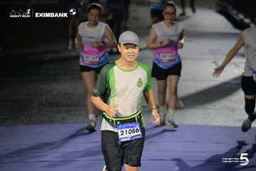 HO CHI MINH CITY NIGHT RUN EXIMBANK 2026 - Ảnh #4985380