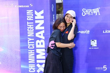 Photo HO CHI MINH CITY NIGHT RUN EXIMBANK 2026 - 86df173399cd27bb3920de971e9f203f.jpg