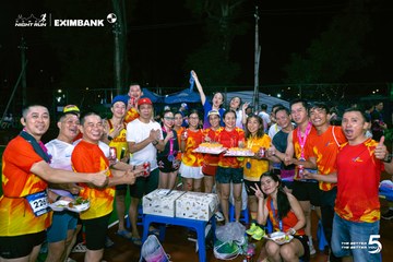 Ảnh sự kiện HO CHI MINH CITY NIGHT RUN EXIMBANK 2026 - 8704e6f466924643d1d7188fadca5dcd.jpg
