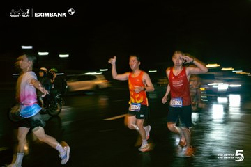 Photo HO CHI MINH CITY NIGHT RUN EXIMBANK 2026 - 872caee1a7be596cb2df4e3fc3df7629.jpg