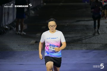HO CHI MINH CITY NIGHT RUN EXIMBANK 2026 - Ảnh #4985893