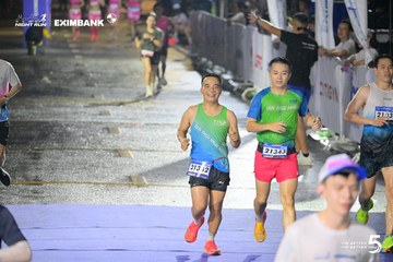 HO CHI MINH CITY NIGHT RUN EXIMBANK 2026 - Ảnh #4981975