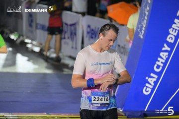 HO CHI MINH CITY NIGHT RUN EXIMBANK 2026 - Ảnh #4981729