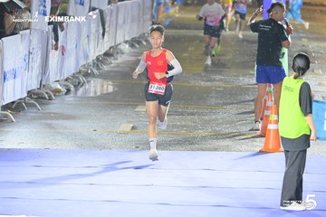 Photo HO CHI MINH CITY NIGHT RUN EXIMBANK 2026 - 881801b1c7245a1237f5ef32de5624ba.jpg