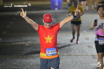 HO CHI MINH CITY NIGHT RUN EXIMBANK 2026 - Ảnh #4986048