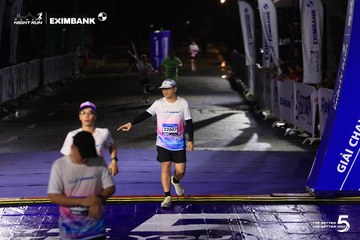 HO CHI MINH CITY NIGHT RUN EXIMBANK 2026 - Ảnh #4986788