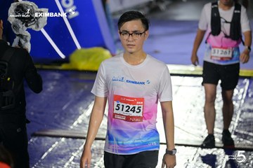 Photo HO CHI MINH CITY NIGHT RUN EXIMBANK 2026 - 88c467a7814918d994e6ca6297d7cfe2.jpg