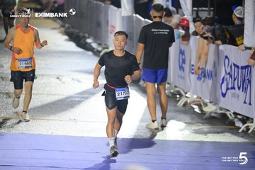 HO CHI MINH CITY NIGHT RUN EXIMBANK 2026 - Ảnh #4980629