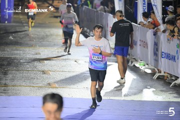 HO CHI MINH CITY NIGHT RUN EXIMBANK 2026 - Ảnh #4981299