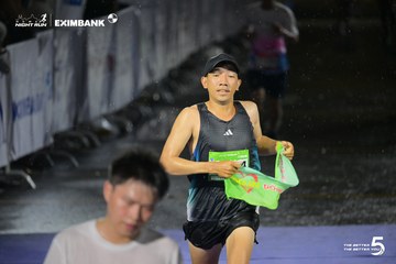 Photo HO CHI MINH CITY NIGHT RUN EXIMBANK 2026 - 8ad802b20c5cae553c1786cea0dc4119.jpg