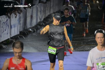 Photo HO CHI MINH CITY NIGHT RUN EXIMBANK 2026 - 8b08796da71da0db6be015b66129ec30.jpg