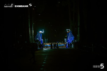 Photo HO CHI MINH CITY NIGHT RUN EXIMBANK 2026 - 8b304212090682a97de68b5ca1a8a0ca.jpg