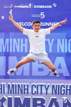 Photo HO CHI MINH CITY NIGHT RUN EXIMBANK 2026 - 8b541df4e95f75da073a545b493a5229.jpg