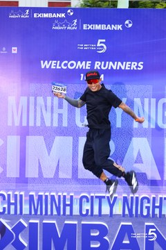 Photo HO CHI MINH CITY NIGHT RUN EXIMBANK 2026 - 8d9f46fa1f0e68eec55ff00567e53531.jpg