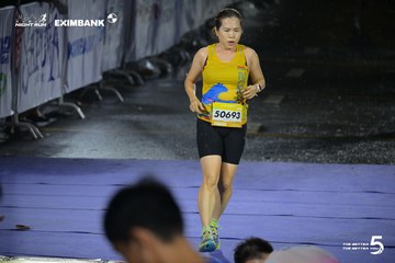 Photo HO CHI MINH CITY NIGHT RUN EXIMBANK 2026 - 8df6f424b08103cc2f1f030bf2c1f2d2.jpg