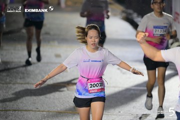 HO CHI MINH CITY NIGHT RUN EXIMBANK 2026 - Ảnh #4983217