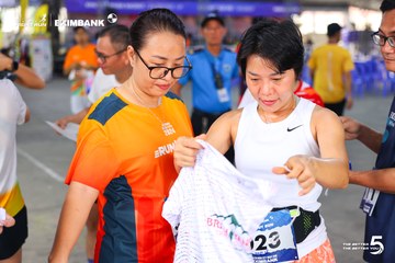Photo HO CHI MINH CITY NIGHT RUN EXIMBANK 2026 - 8e67fbfc1c84d8bca66dbb1be1cace9b.jpg