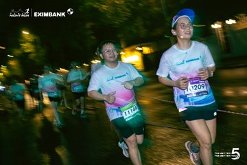 Ảnh sự kiện HO CHI MINH CITY NIGHT RUN EXIMBANK 2026 - 90225c12990daea2982654ae033fe861.jpg