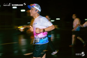 Ảnh sự kiện HO CHI MINH CITY NIGHT RUN EXIMBANK 2026 - 90490df975346180a0b59199607fc39d.jpg