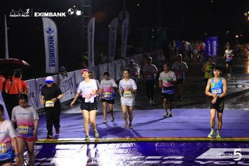 HO CHI MINH CITY NIGHT RUN EXIMBANK 2026 - Ảnh #4988073