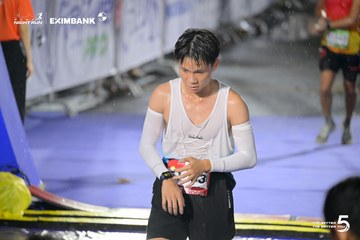 Photo HO CHI MINH CITY NIGHT RUN EXIMBANK 2026 - 915466de6bdc55ea45576f3815b6aa83.jpg