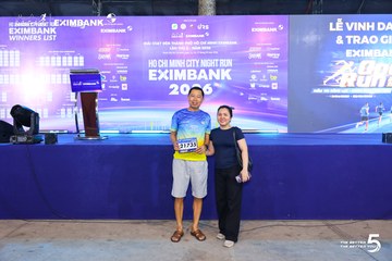 Photo HO CHI MINH CITY NIGHT RUN EXIMBANK 2026 - 91620f51ca21f4edd2ad35b116702321.jpg