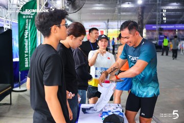 Photo HO CHI MINH CITY NIGHT RUN EXIMBANK 2026 - 918258f444d3e565a5fc13958307dd9f.jpg