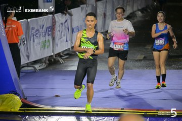 Ảnh sự kiện HO CHI MINH CITY NIGHT RUN EXIMBANK 2026 - 91d7fca84f3ae60ee80806137cf65bc2.jpg