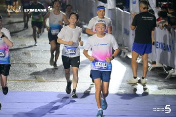 HO CHI MINH CITY NIGHT RUN EXIMBANK 2026 - Ảnh #4980769