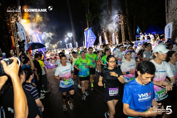 Ảnh sự kiện HO CHI MINH CITY NIGHT RUN EXIMBANK 2026 - 92aa8fcf1dd3914463e5b9f8d80b7531.jpg