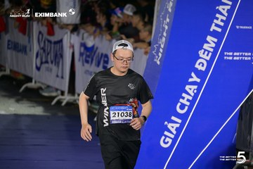 HO CHI MINH CITY NIGHT RUN EXIMBANK 2026 - Ảnh #4983931