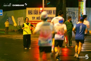 Photo HO CHI MINH CITY NIGHT RUN EXIMBANK 2026 - 92d014894bdf513172e0ca501dfec797.jpg