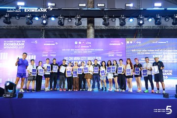 Photo HO CHI MINH CITY NIGHT RUN EXIMBANK 2026 - 935b563534ec373ca952ce8b660894c1.jpg