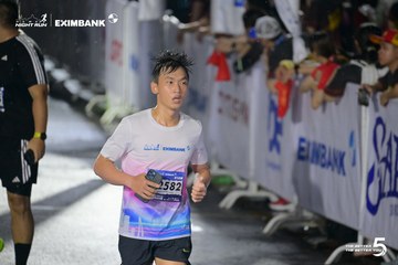 HO CHI MINH CITY NIGHT RUN EXIMBANK 2026 - Ảnh #4983660